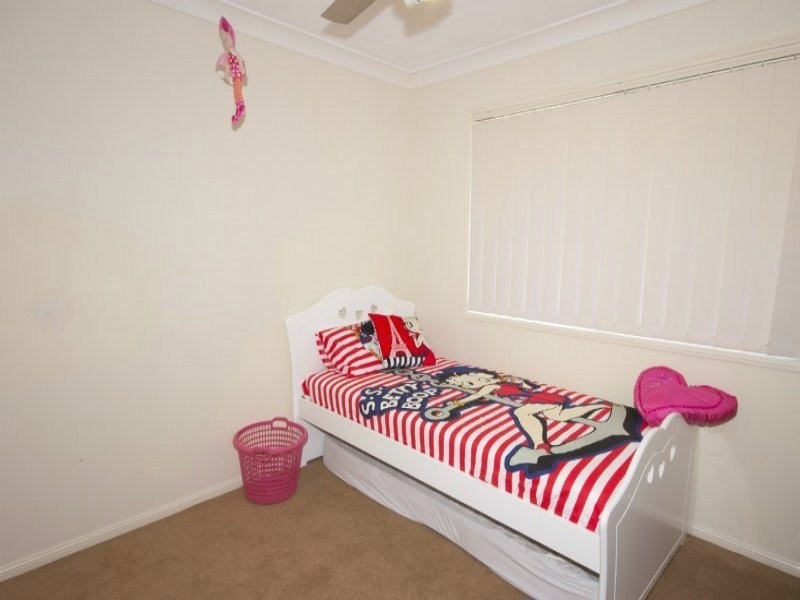 4 Chams St, Marsden QLD 4132
