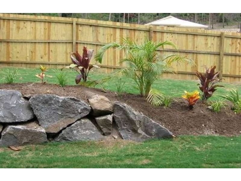 15 Mossman Parade, Waterford QLD 4133