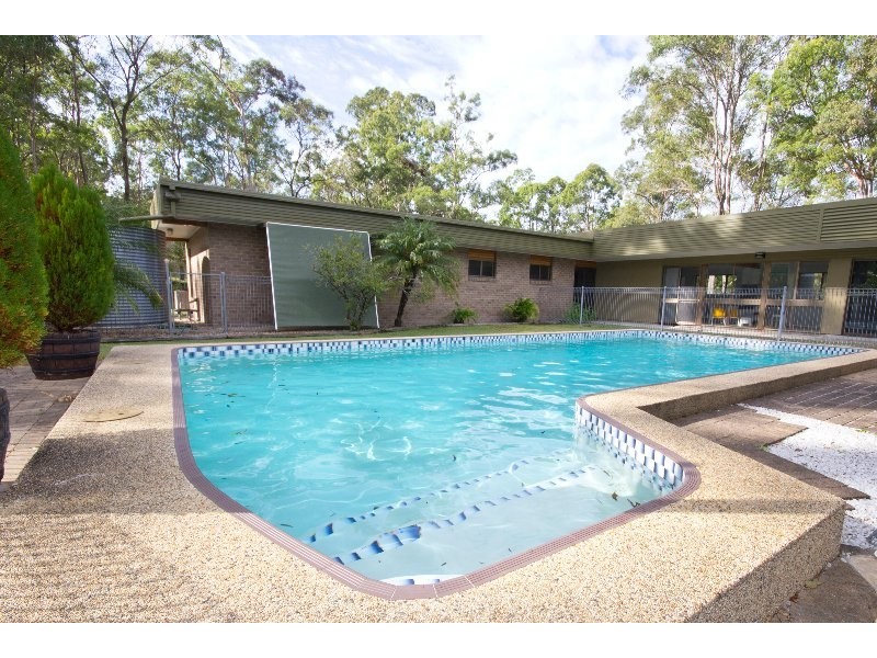 89 Buccan Road, Buccan QLD 4207
