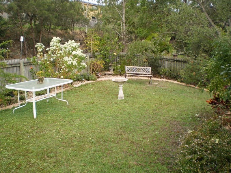 45 Leighton Drive, Edens Landing QLD 4207