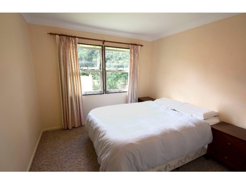 8 Carnival Street, Loganlea QLD 4131
