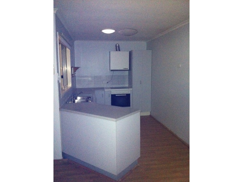 8 Bix Court, Crestmead QLD 4132