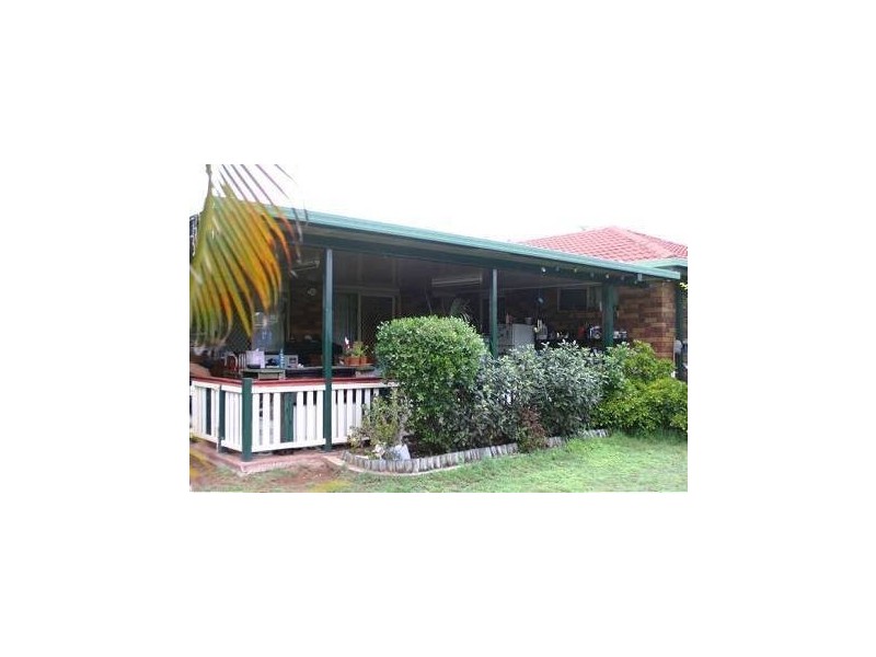 83 Federation Drive, Hillcrest QLD 4118