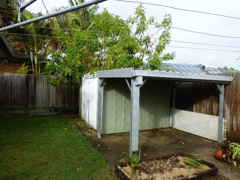 83 Federation Drive, Hillcrest QLD 4118