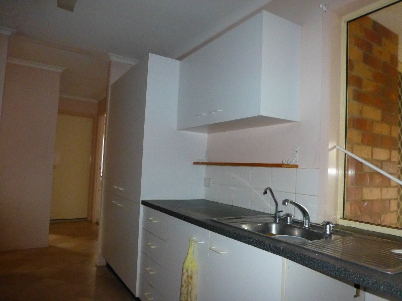 83 Federation Drive, Hillcrest QLD 4118