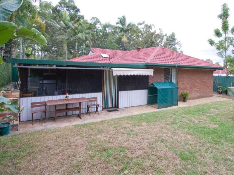 10 Timperley Court, Marsden QLD 4132