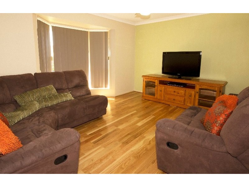 12 Faculty  Circuit, Meadowbrook QLD 4131