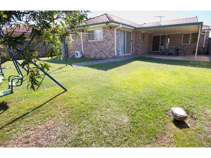 12 Faculty  Circuit, Meadowbrook QLD 4131