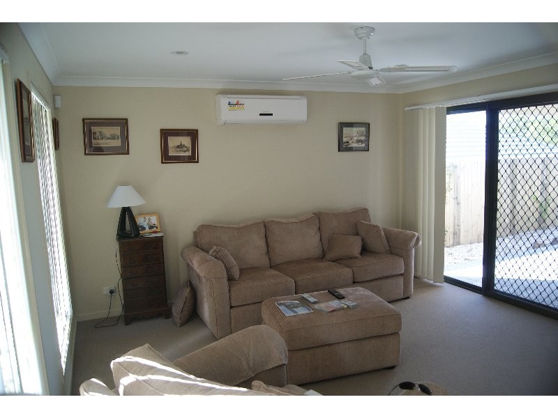 10 Brendan Thorne Place, Marsden QLD 4132