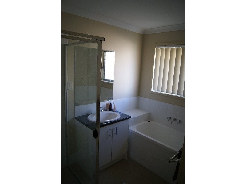 10 Brendan Thorne Place, Marsden QLD 4132