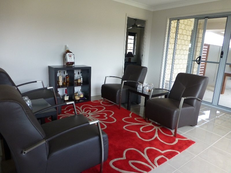 3 Ravensbourne Circuit, Waterford QLD 4133