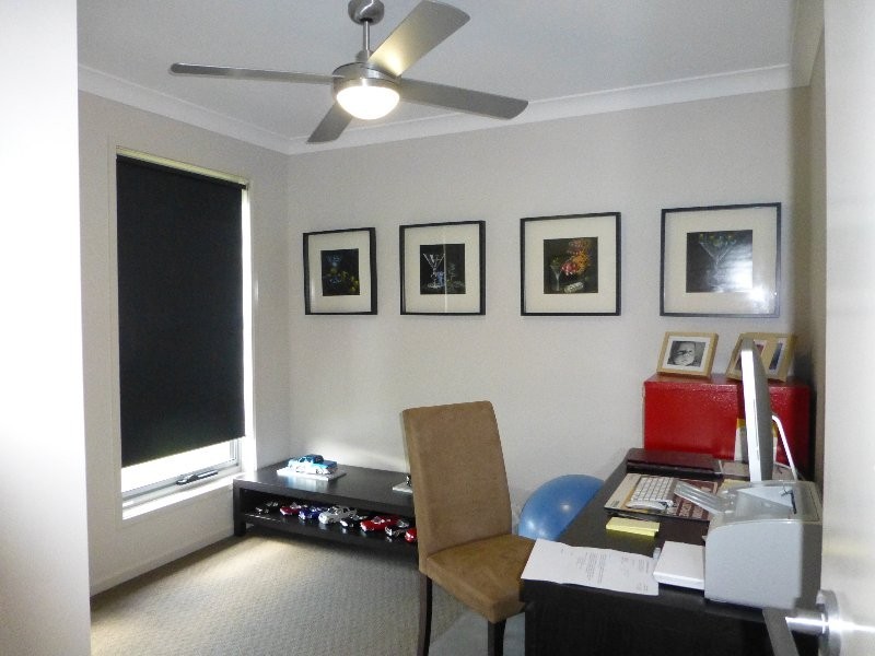 3 Ravensbourne Circuit, Waterford QLD 4133