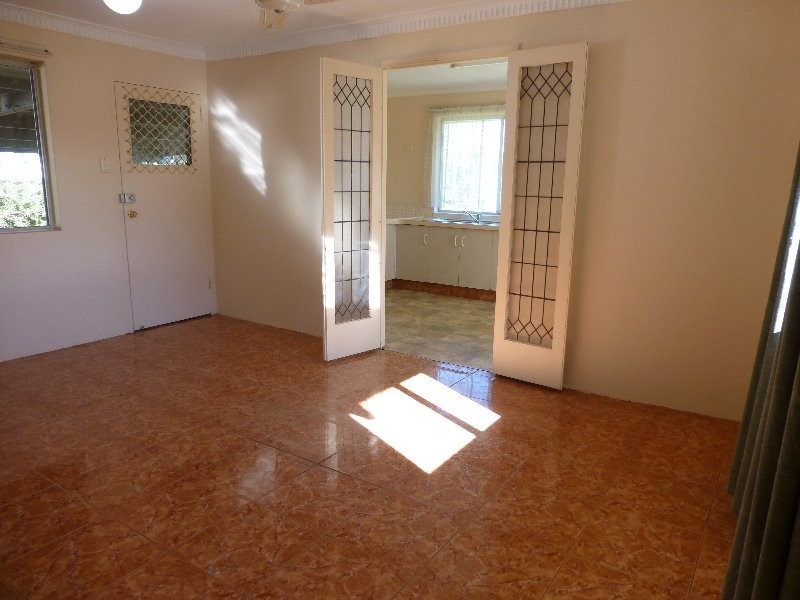 115-117 Third Avenue, Marsden QLD 4132