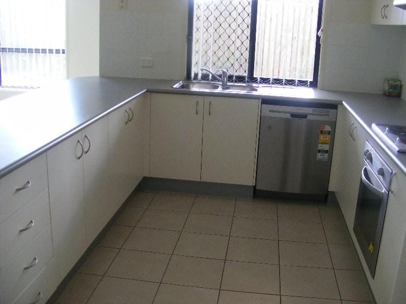 8B Patrick Court, Waterford West QLD 4133