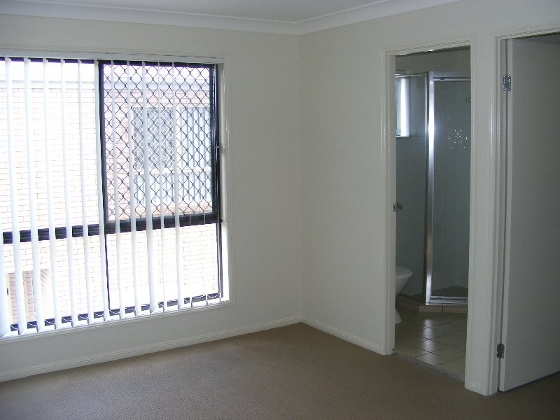 8B Patrick Court, Waterford West QLD 4133