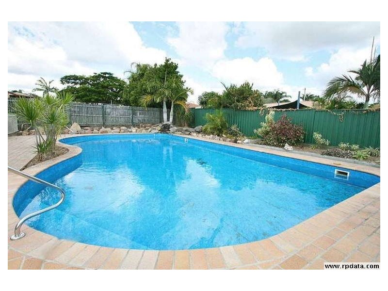 120 Flinders Crescent, Boronia Heights QLD 4124