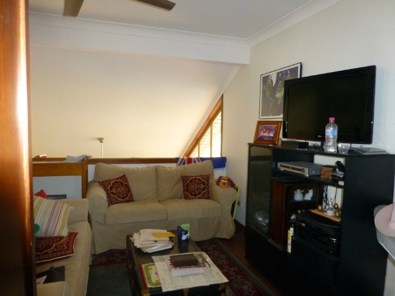 11 Pennant Place, Calamvale QLD 4116