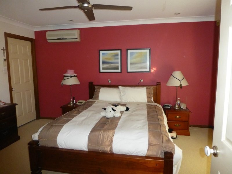 11 Pennant Place, Calamvale QLD 4116