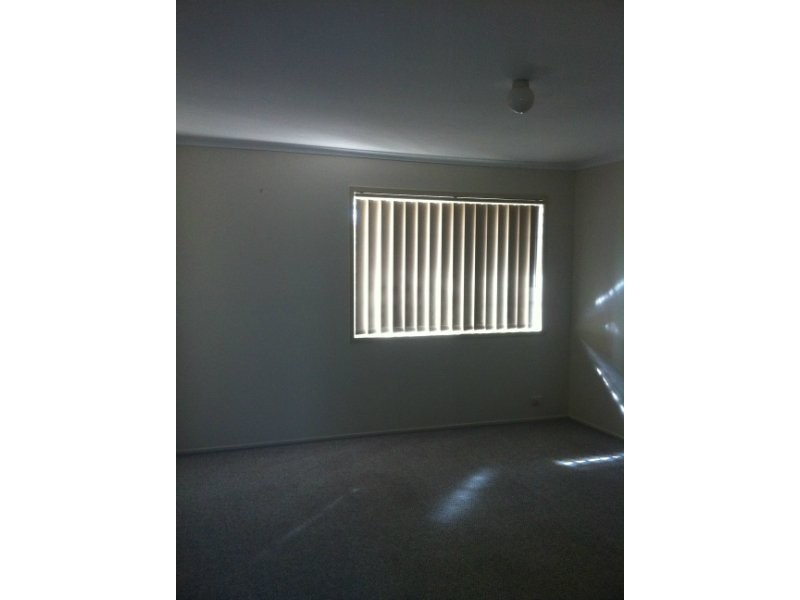 4/42 Monash Road, Loganlea QLD 4131