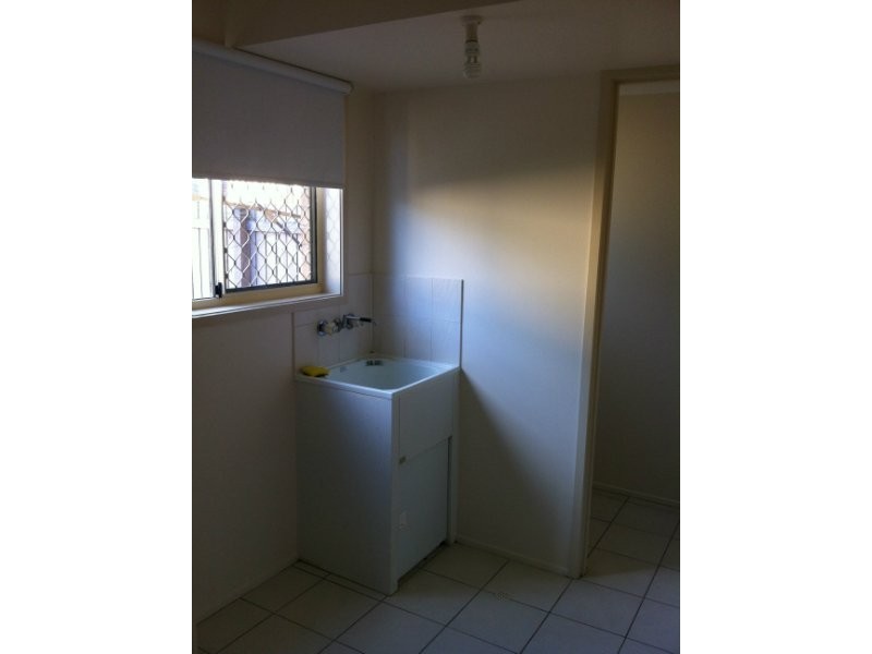 4/42 Monash Road, Loganlea QLD 4131