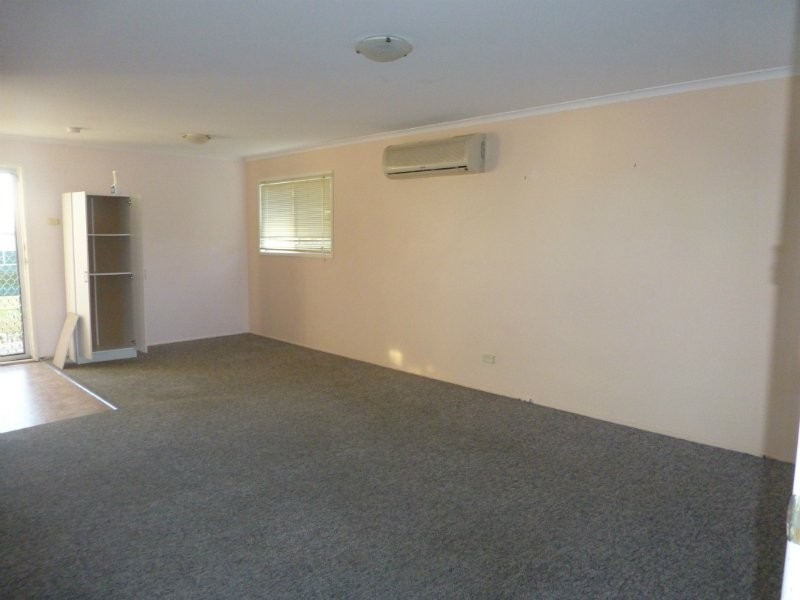 1 Elaroo Street, Marsden QLD 4132