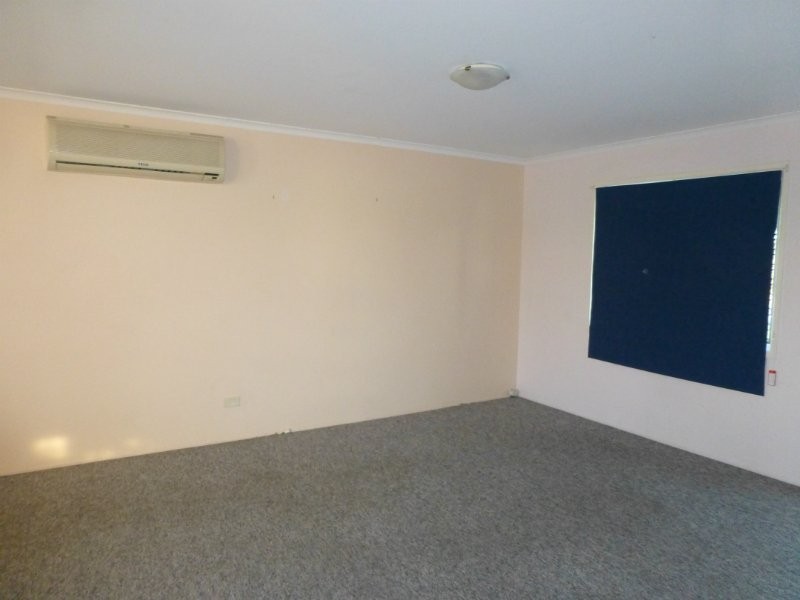 1 Elaroo Street, Marsden QLD 4132