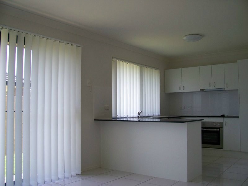 4 Parkvista Lane, Eagleby QLD 4207