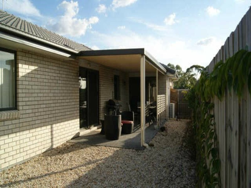10 Brendan Thorne Place, Marsden QLD 4132