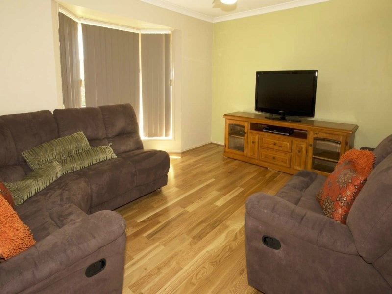 12 Faculty Circuit, Meadowbrook QLD 4131