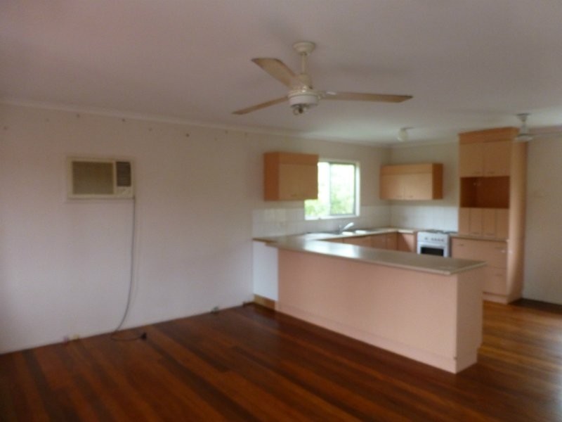 43 Darren Drive, Slacks Creek QLD 4127