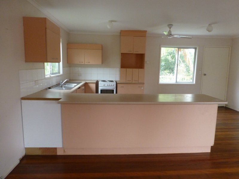 43 Darren Drive, Slacks Creek QLD 4127