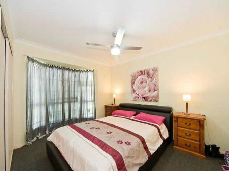 8 Julie Street, Crestmead QLD 4132