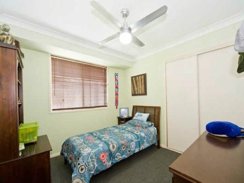 8 Julie Street, Crestmead QLD 4132