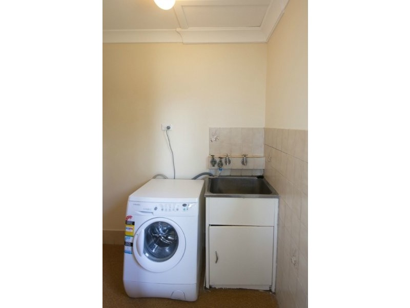 8 Carnival Street, Loganlea QLD 4131