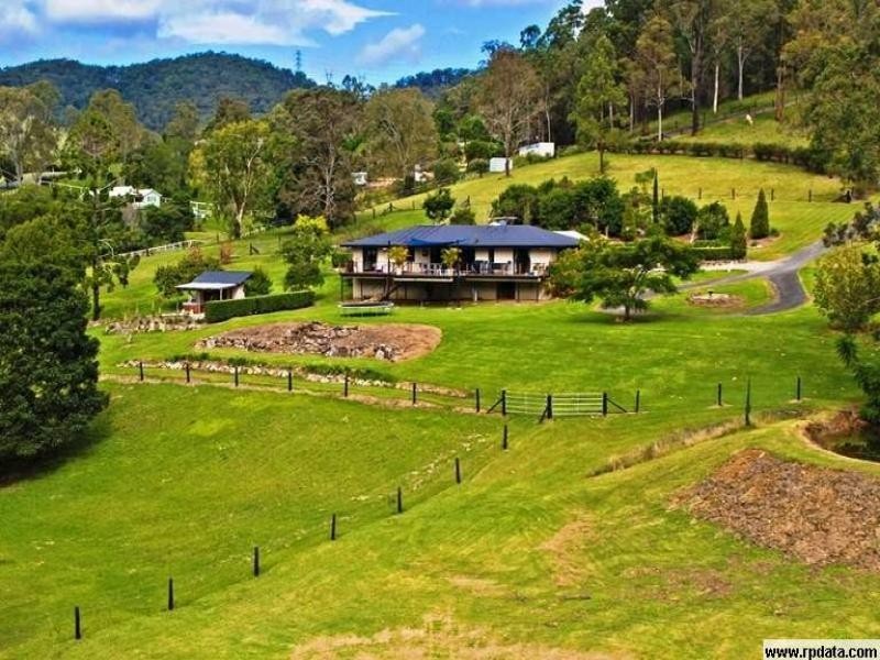 1235 Tamborine Oxenford Road, Wongawallan QLD 4210