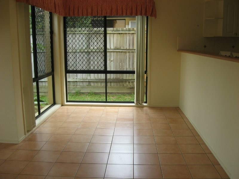 Molendinar QLD 4214