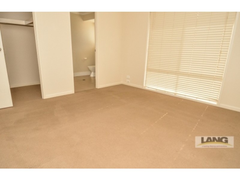 4 Kingair Road, Upper Coomera QLD 4209