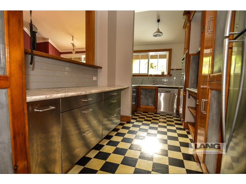 75-77 Benowa Street, Tamborine Mountain QLD 4272