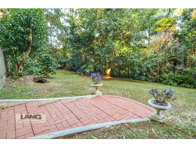 75-77 Benowa Street, Tamborine Mountain QLD 4272