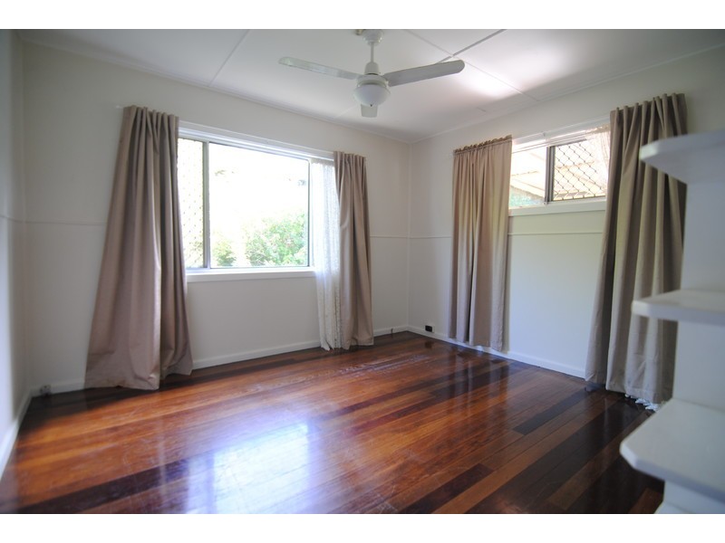 37 Hammel Street, Beenleigh QLD 4207