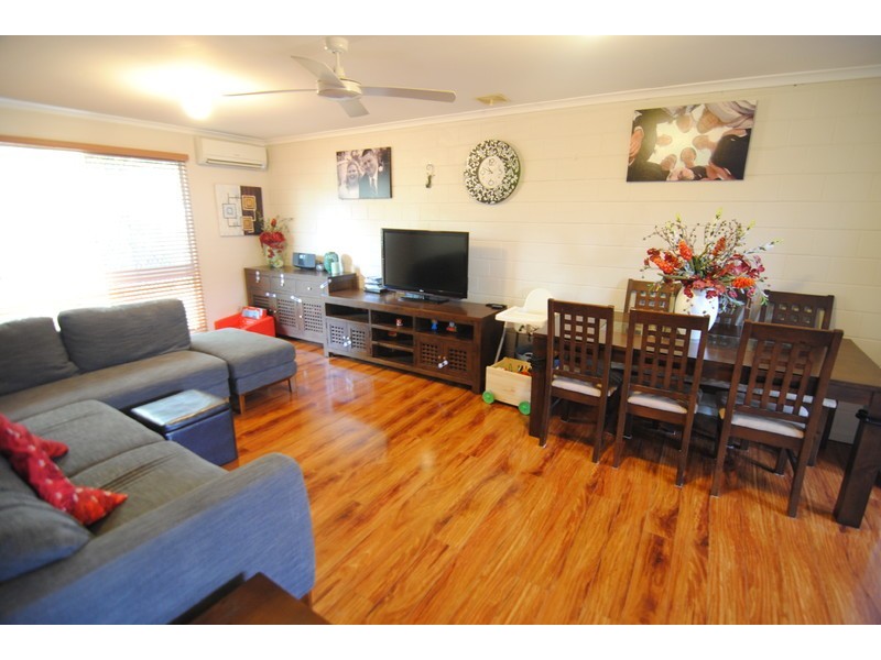 2/39 Fryar Road, Eagleby QLD 4207