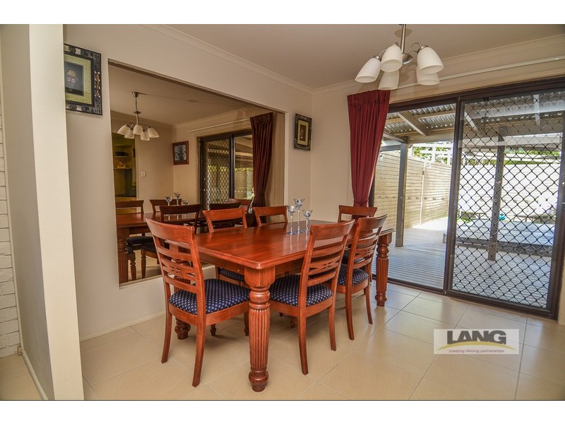 15 Roselea Street, Shailer Park QLD 4128