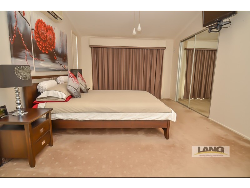 15 Roselea Street, Shailer Park QLD 4128