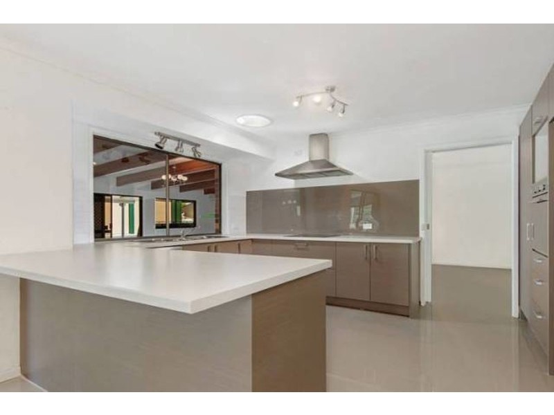 22-24 Pelican Parade, Jacobs Well QLD 4208