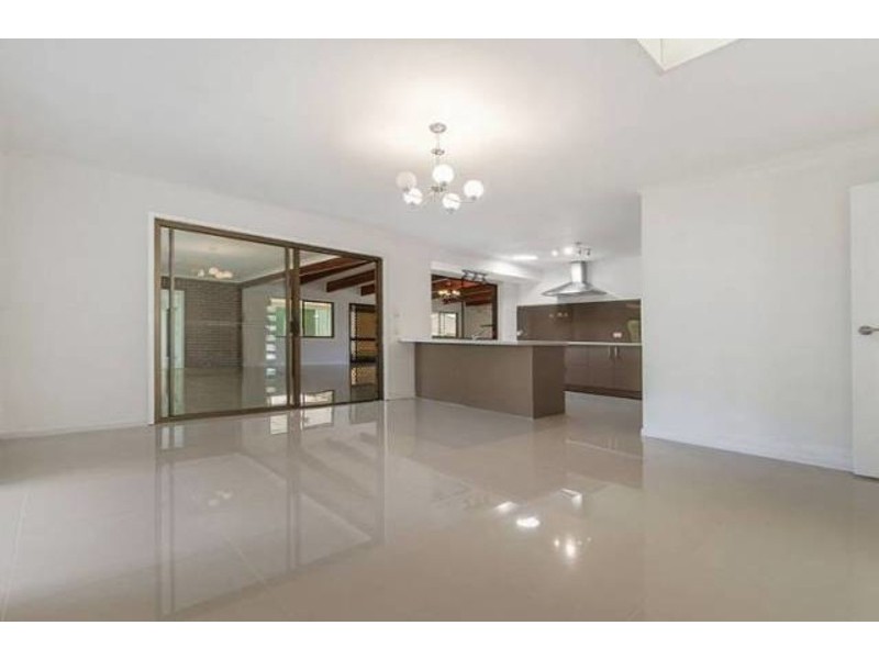 22-24 Pelican Parade, Jacobs Well QLD 4208