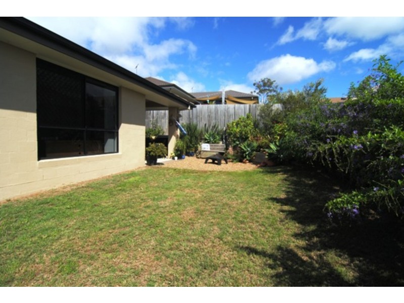 12 Outlook Drive, Waterford QLD 4133