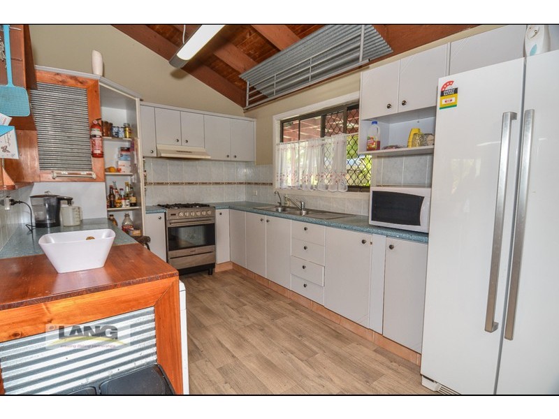 27 California Drive, Oxenford QLD 4210