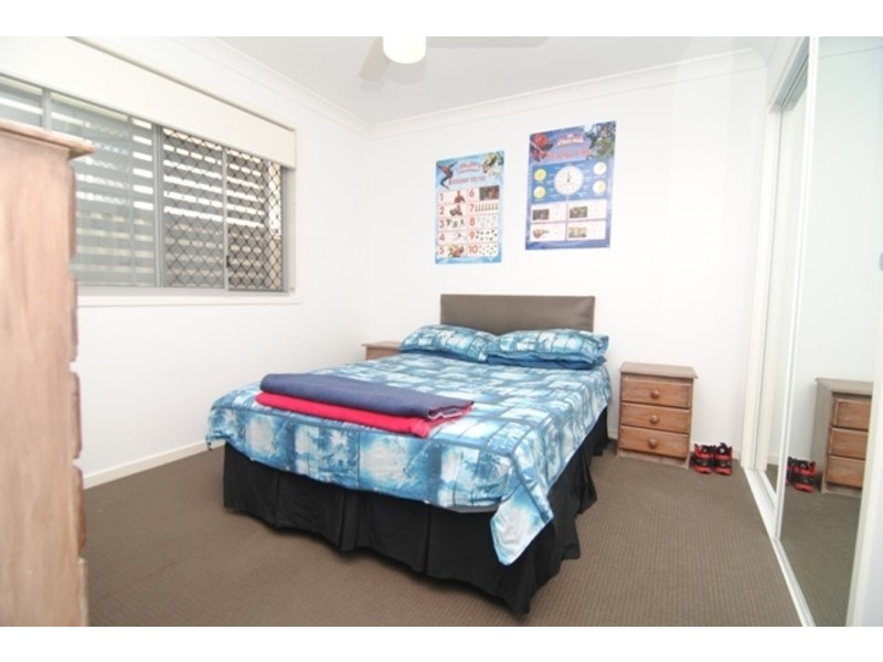 4/111 McAuley Parade, Pacific Pines QLD 4211