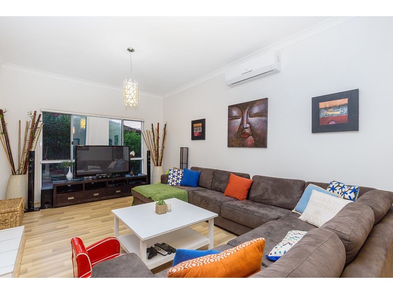 11 Serin Street, Upper Coomera QLD 4209