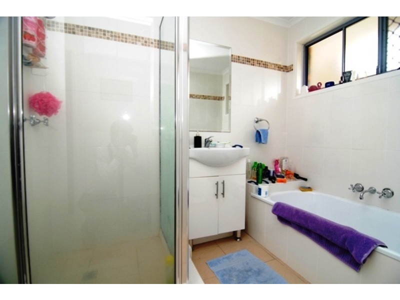 1/4 Gable Street, Oxenford QLD 4210